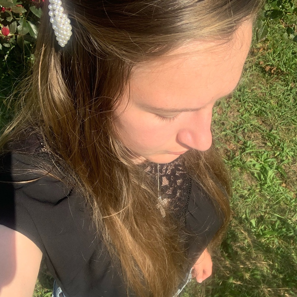 Embellished Gold Pearl Hair Clip | Classic Feminine Cottagecore - Picture 16 of 16